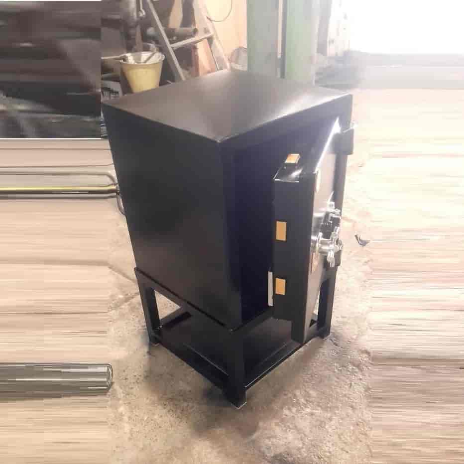 گاوصندوق سنگین مدل ۶۵۰ ضدسرقت و نسوز